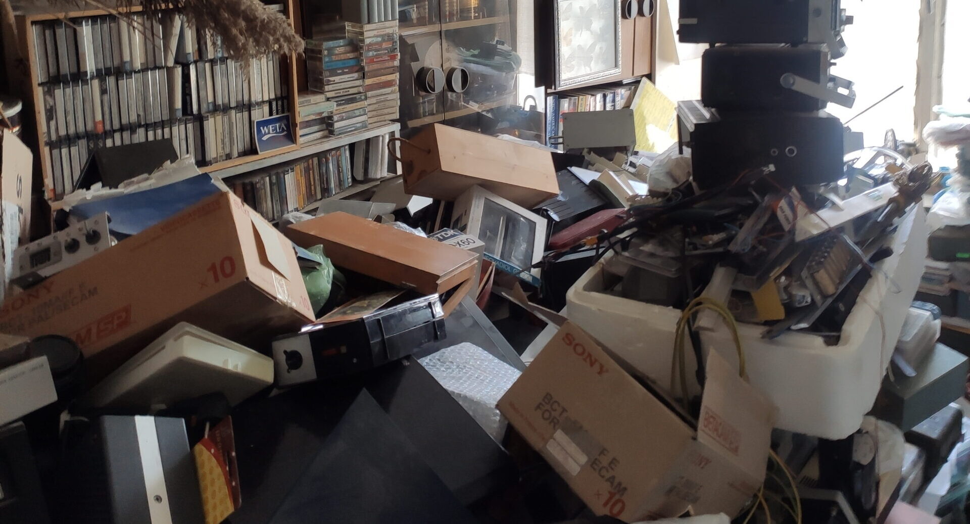 Jakie są&nbsp;skutki zaniedbywania sprzątania mieszkań osób z&nbsp;syndromem zbieractwa?