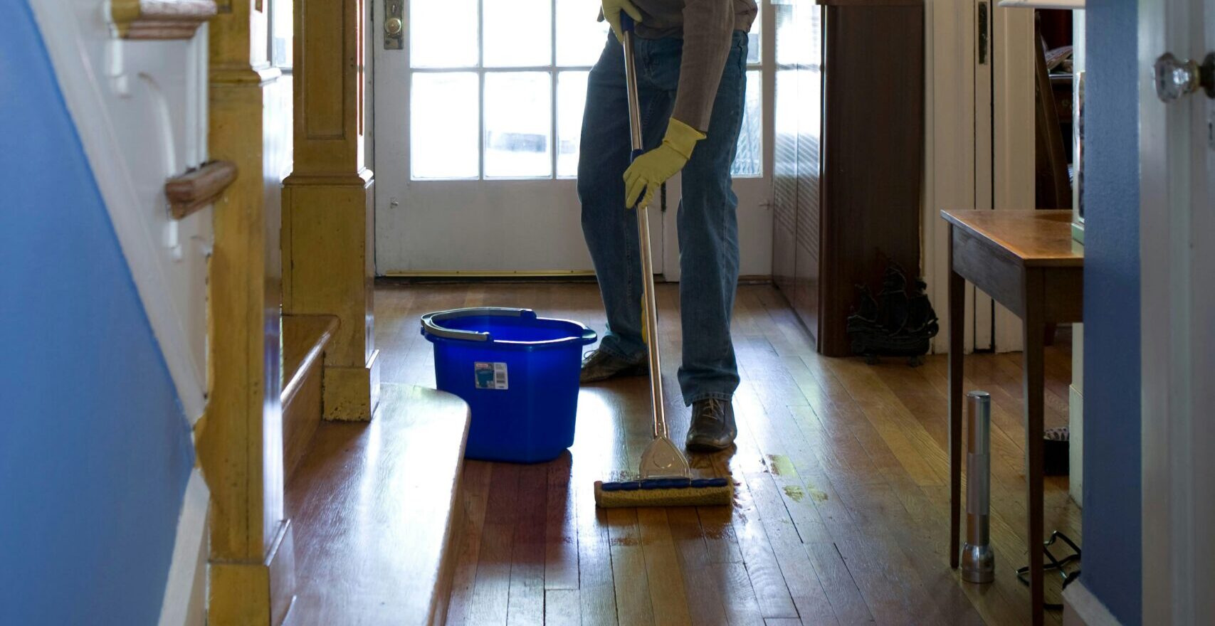 Jakie jest ryzyko związane z&nbsp;samodzielnym sprzątaniem po&nbsp;zgonie?