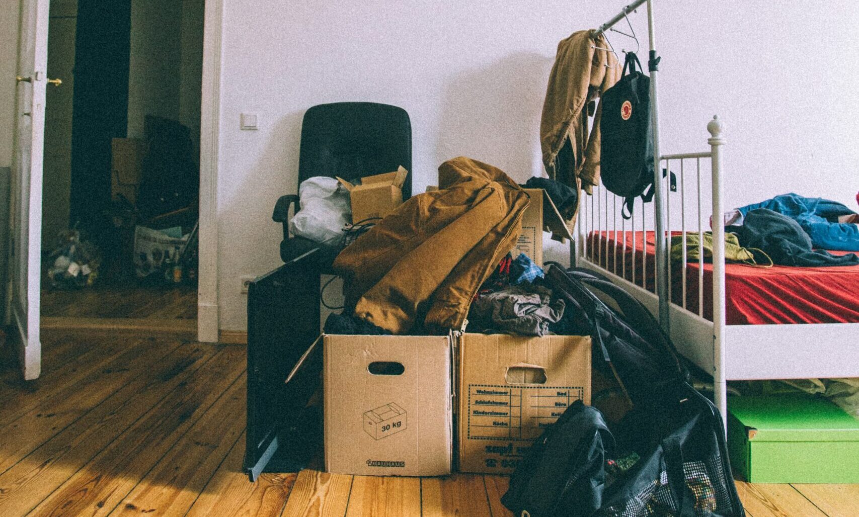 Jak wygląda proces sprzątania mieszkań po&nbsp;długotrwałym zaniedbaniu?