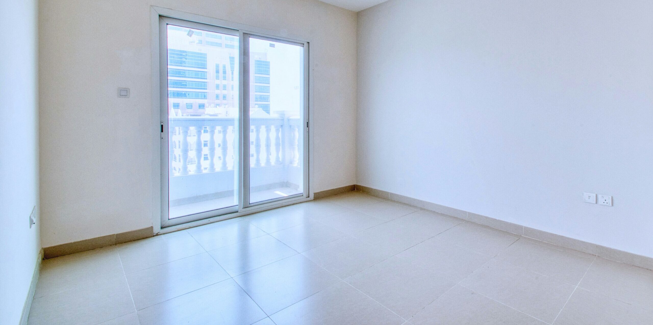 Czym różni się sprzątanie interwencyjne od&nbsp;standardowego?